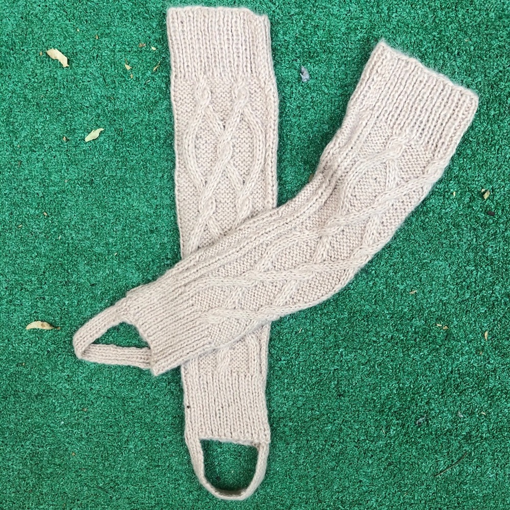 LEGWARMERS/ HANDMADE ALPACA